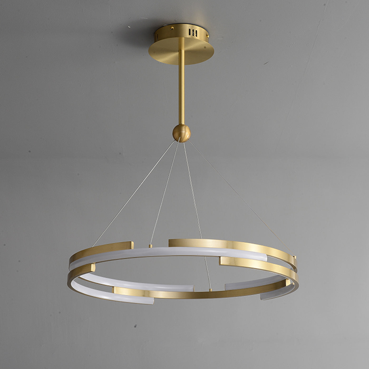 Creative simple ring chandelier