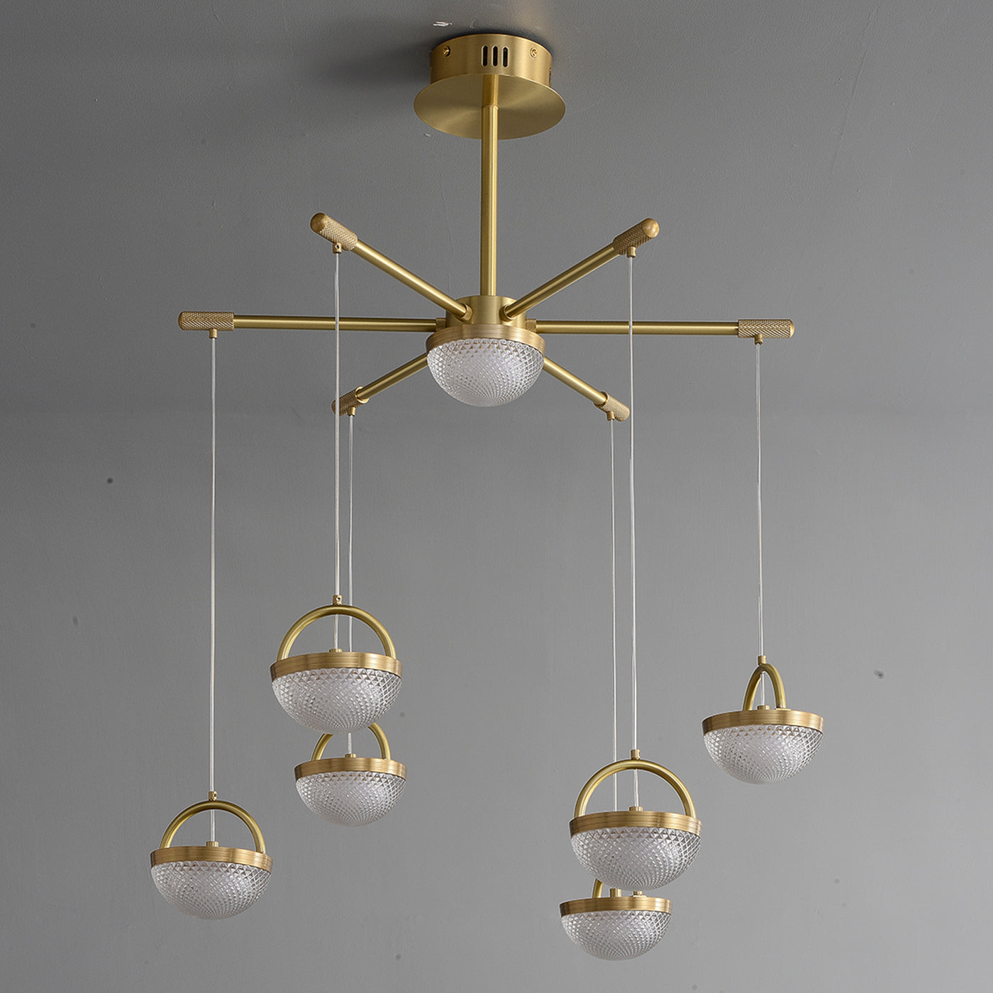 Creative ball style chandelier