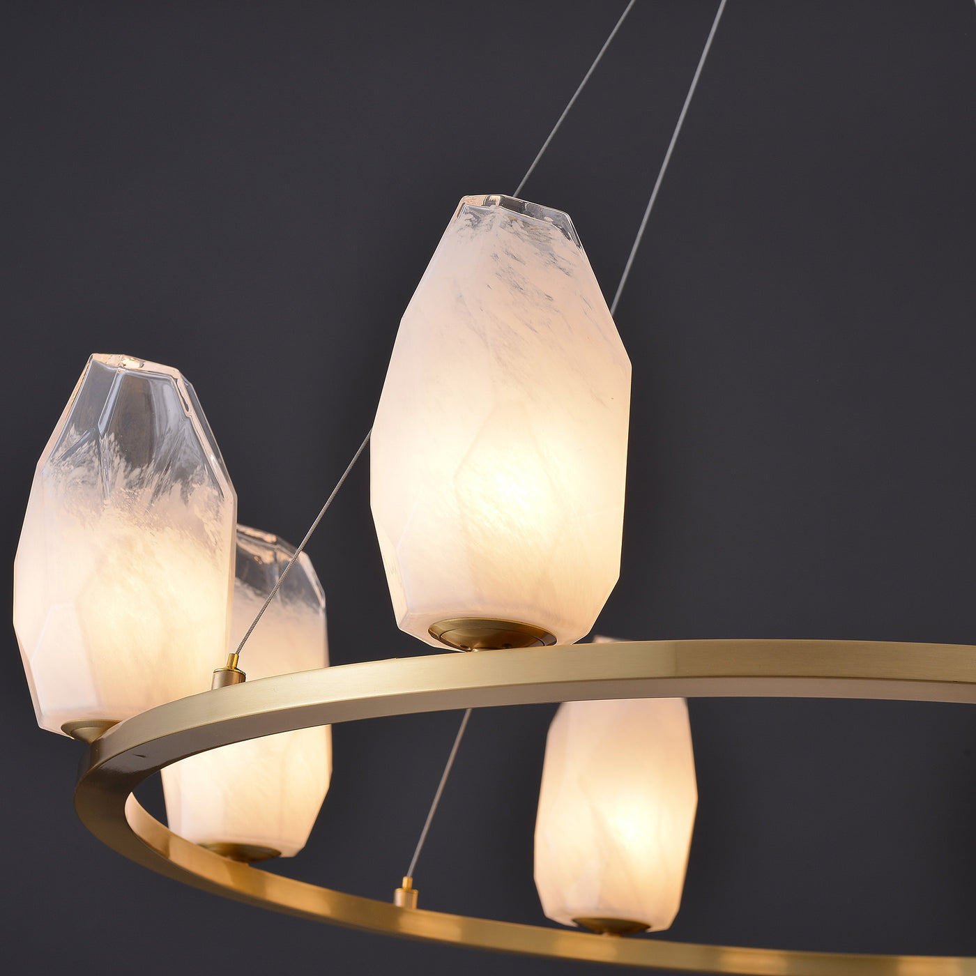 Round 8 Lights Lily glass chandelier