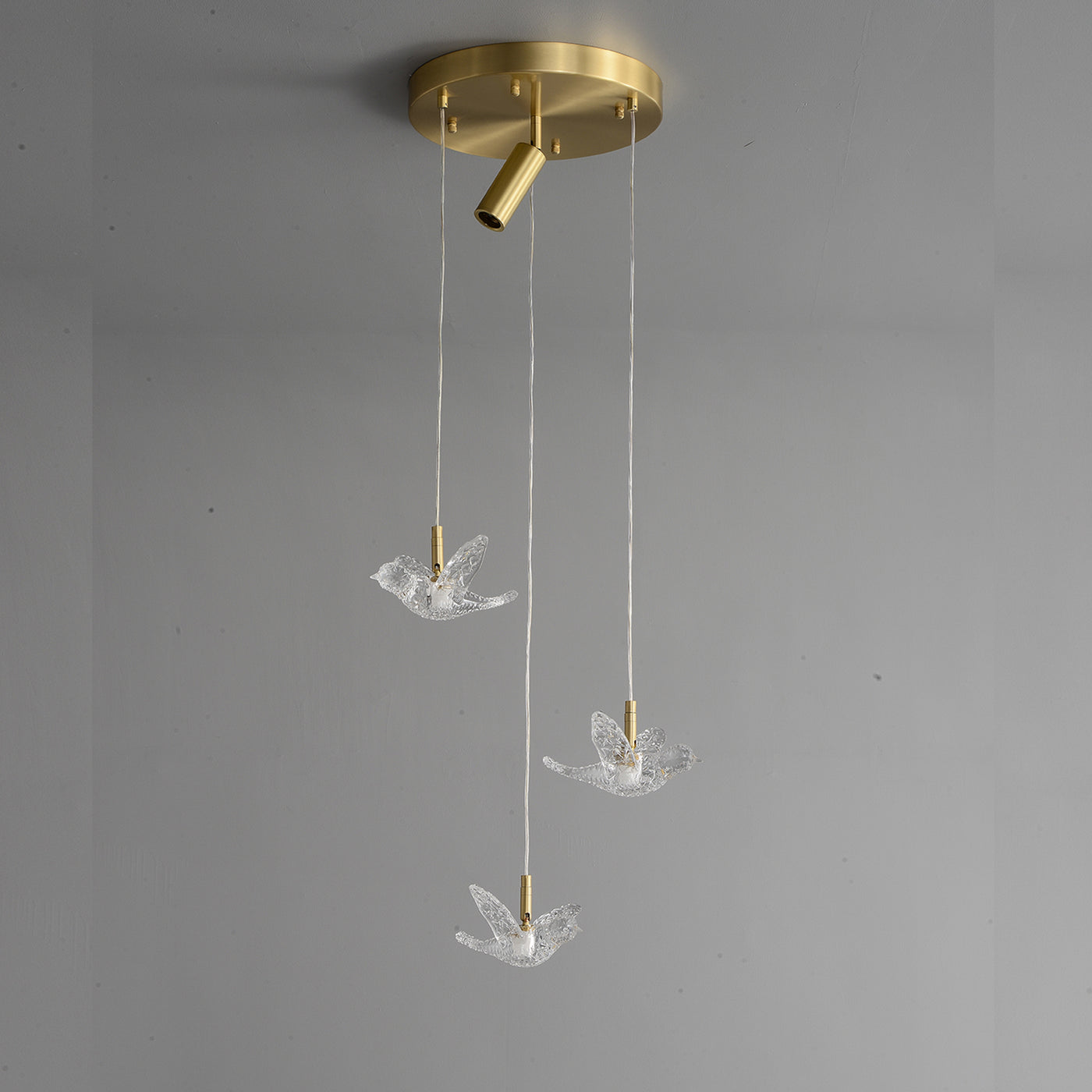Creative bird chandelier