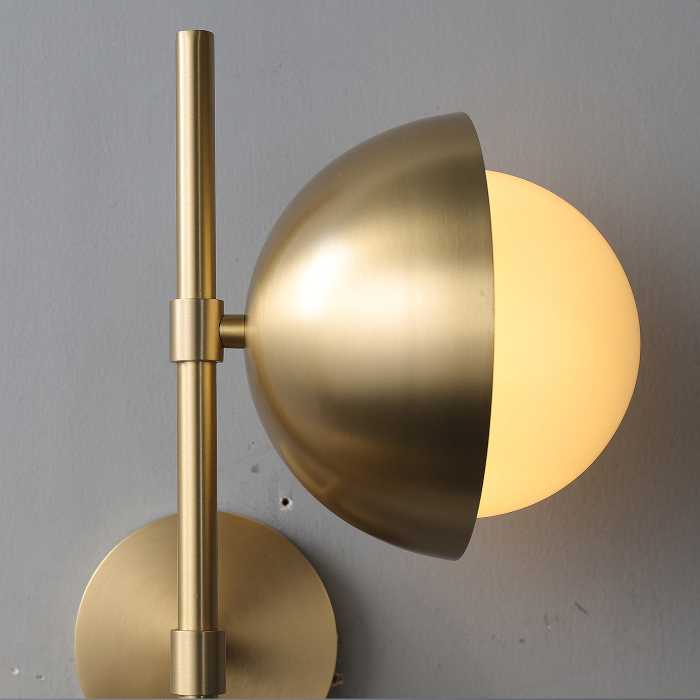 Two-way ball wall sconce