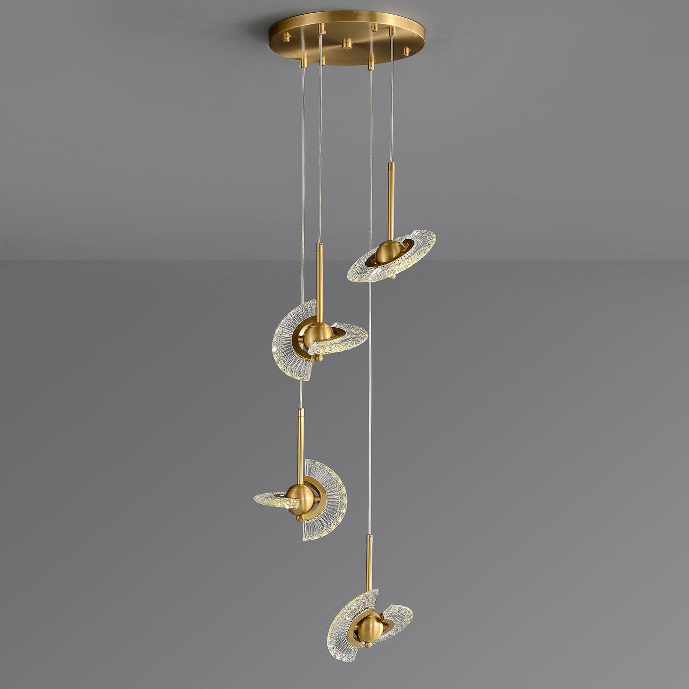 Spinning top chandelier