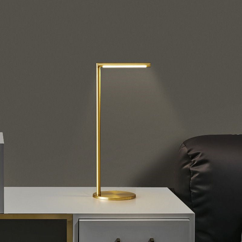 Linear Office LED Desk Lamp