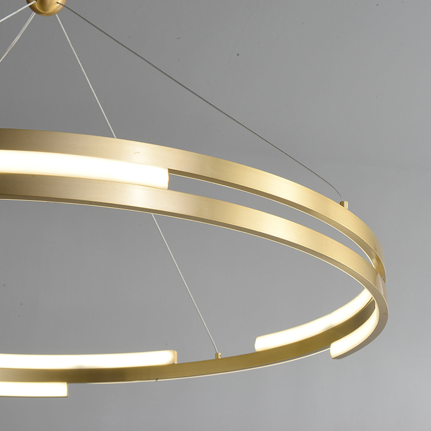 Creative simple ring chandelier