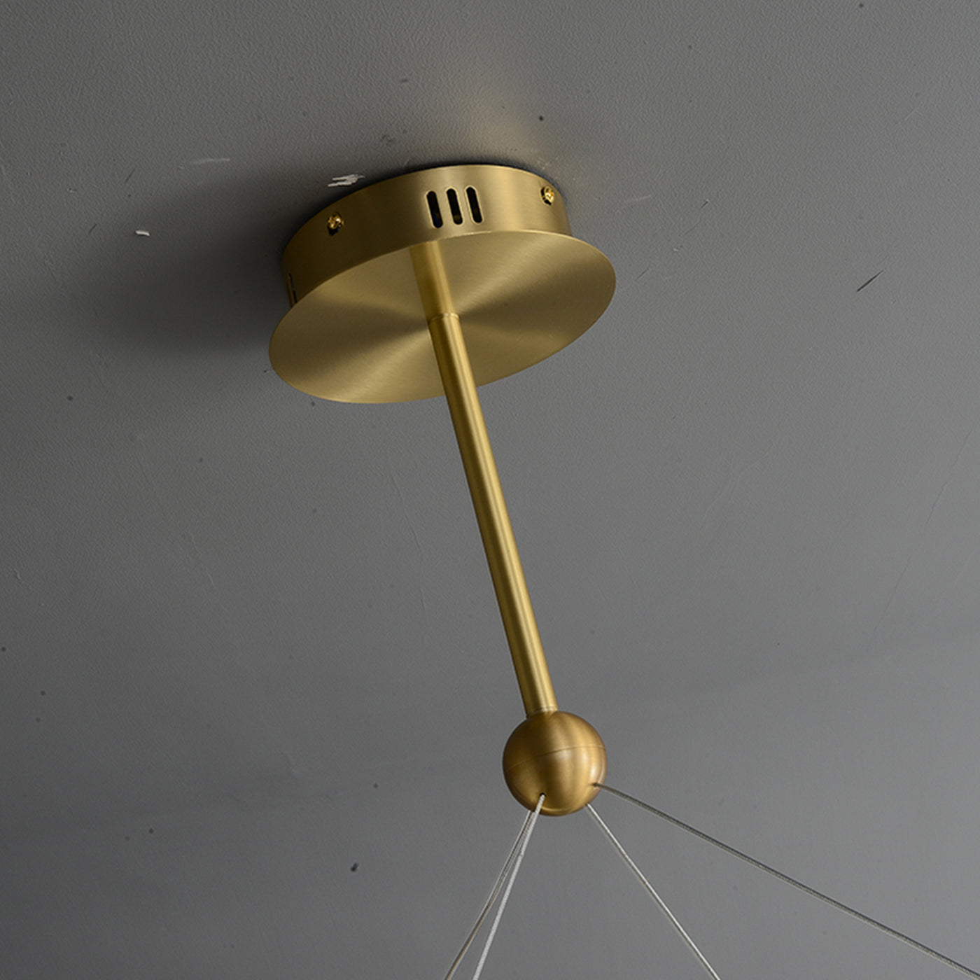 Creative simple ring chandelier