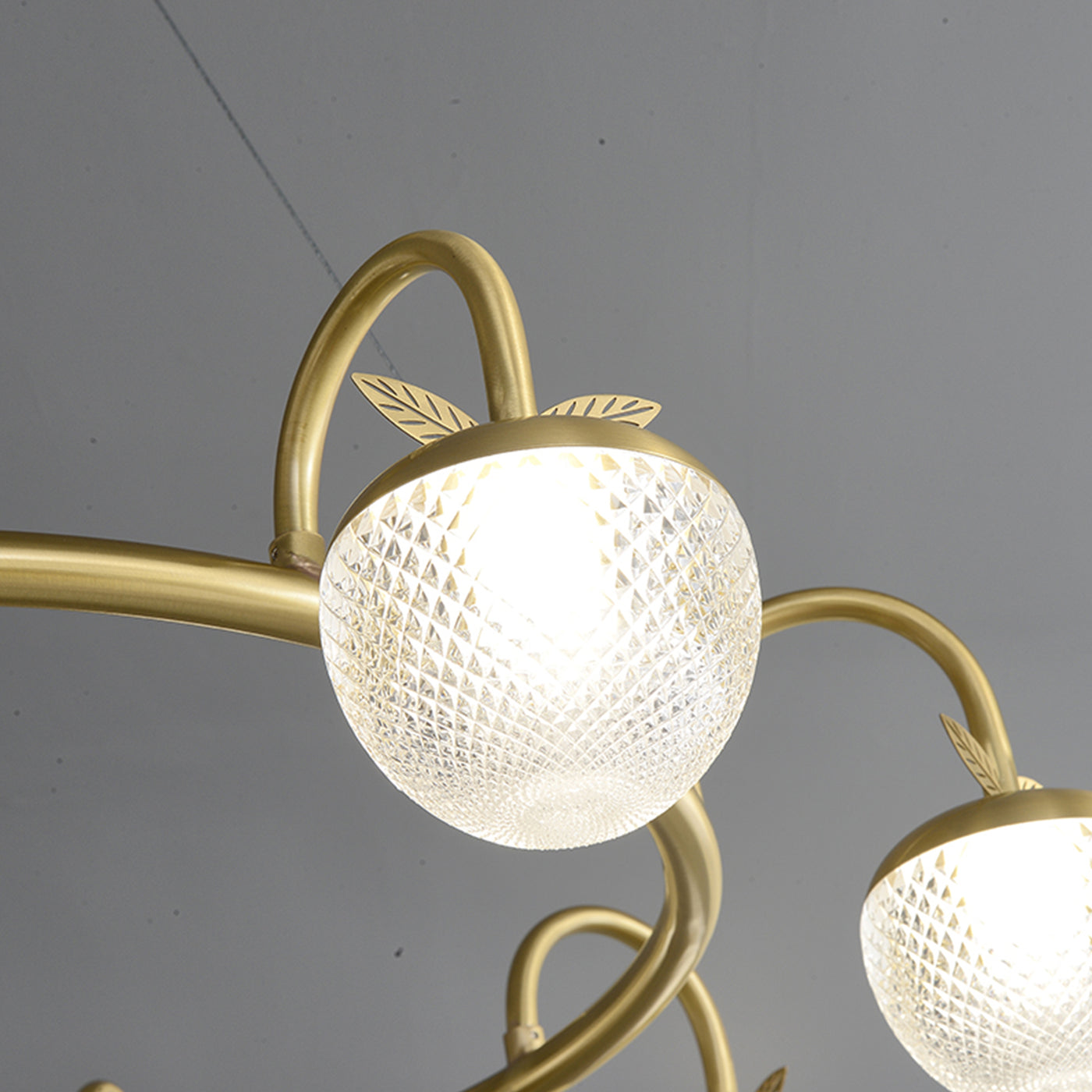 Modern creative apple ring chandelier