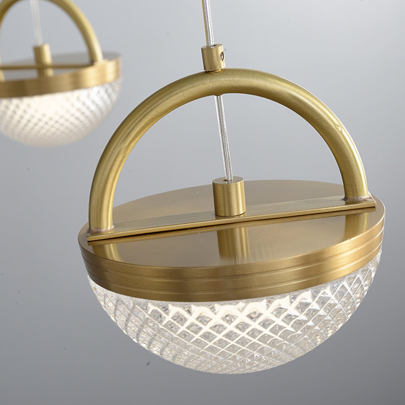 Creative ball style chandelier