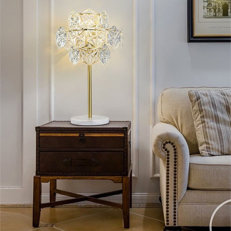 Postmodern transparent crystal lamp