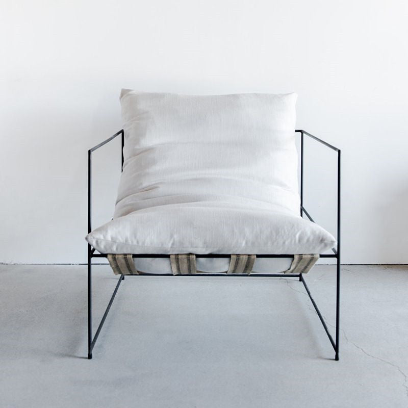 Fabric wrought iron single lounge chair