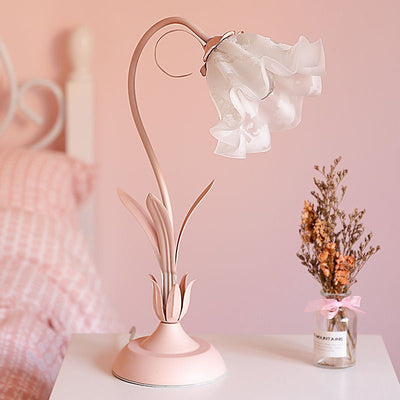 Lily Shaped Table Lamp