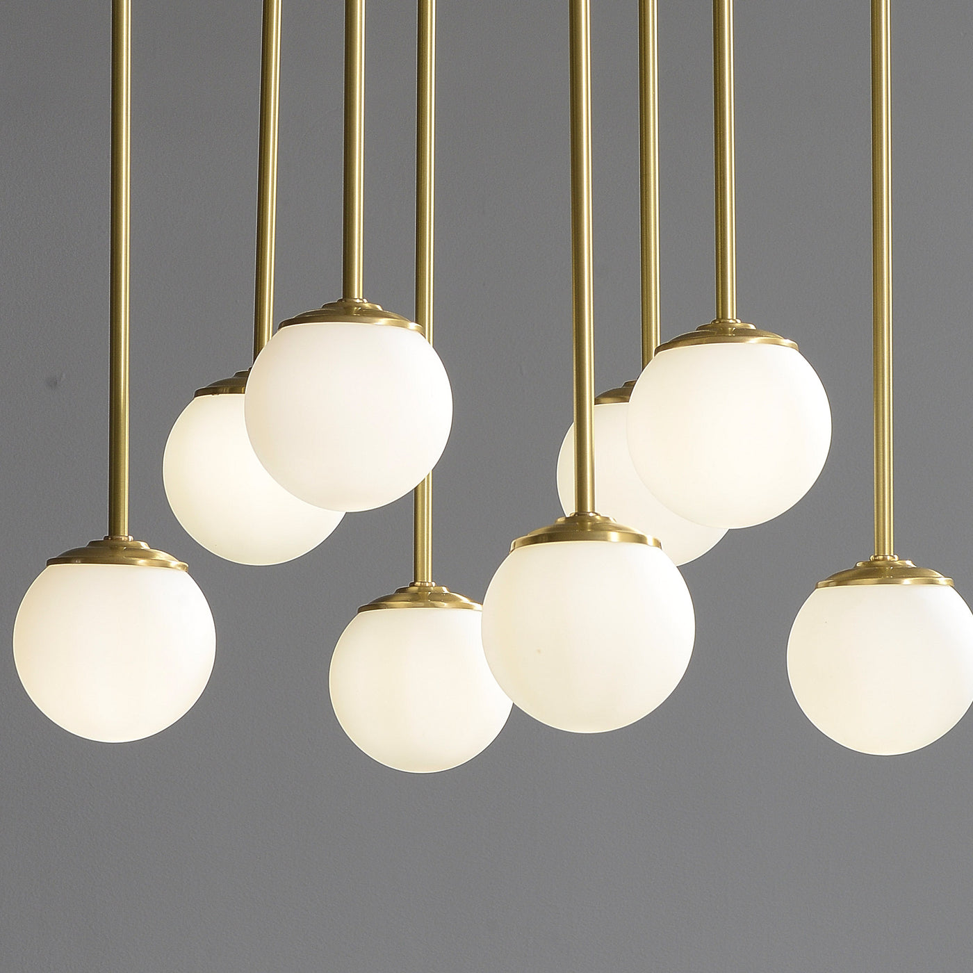 8-Lights Ball Chandelier