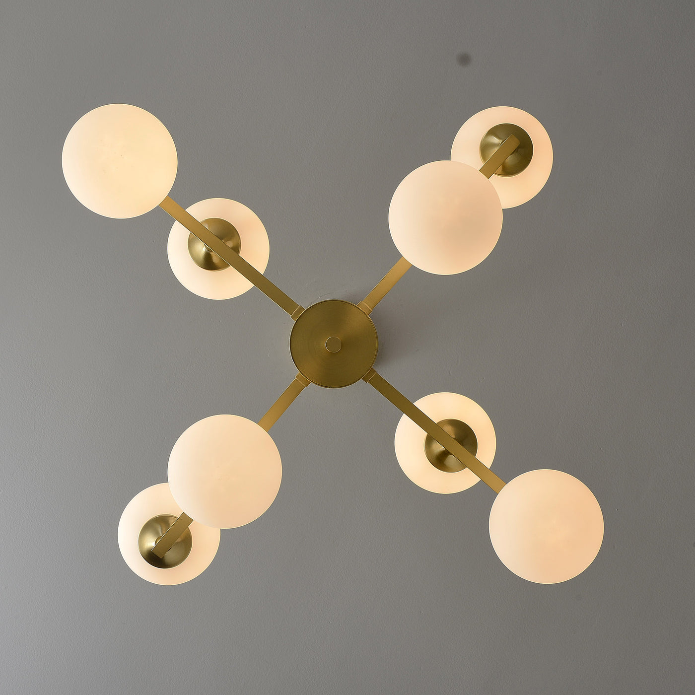 8-Lights Ball Chandelier